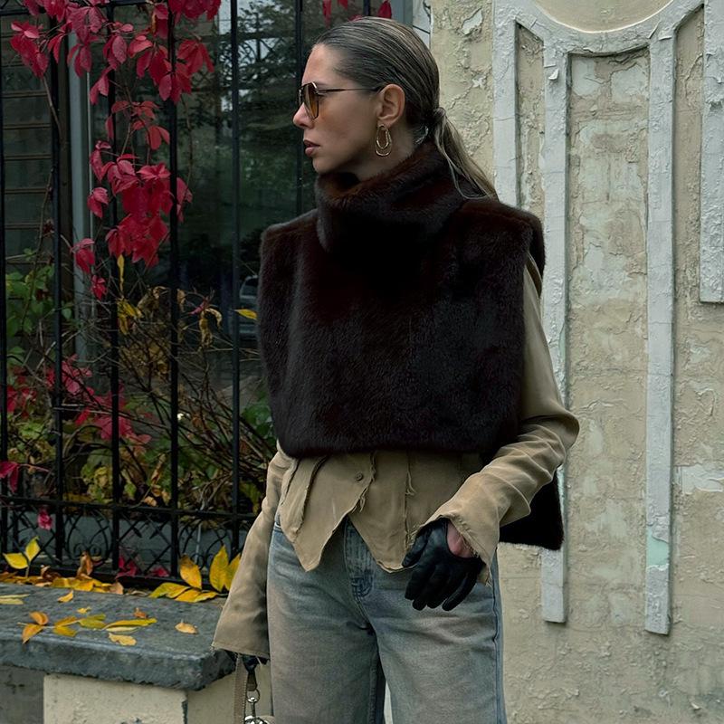 Y24TP547 Women's Solid Color Half-High Collar Fur Waistcoat Sleeveless Top for Autumn and Winter