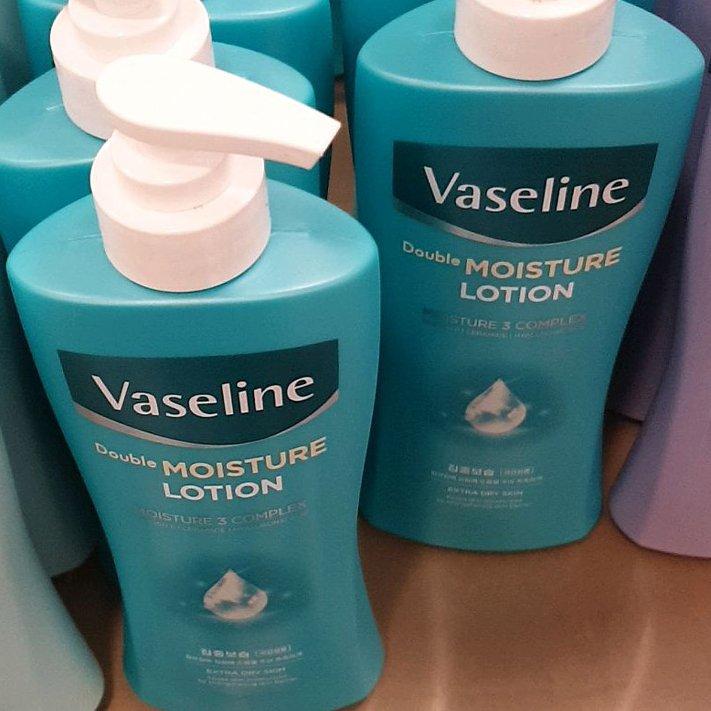 Vaseline Double Moisture Body Lotion 450ml x 2 Packs One thing