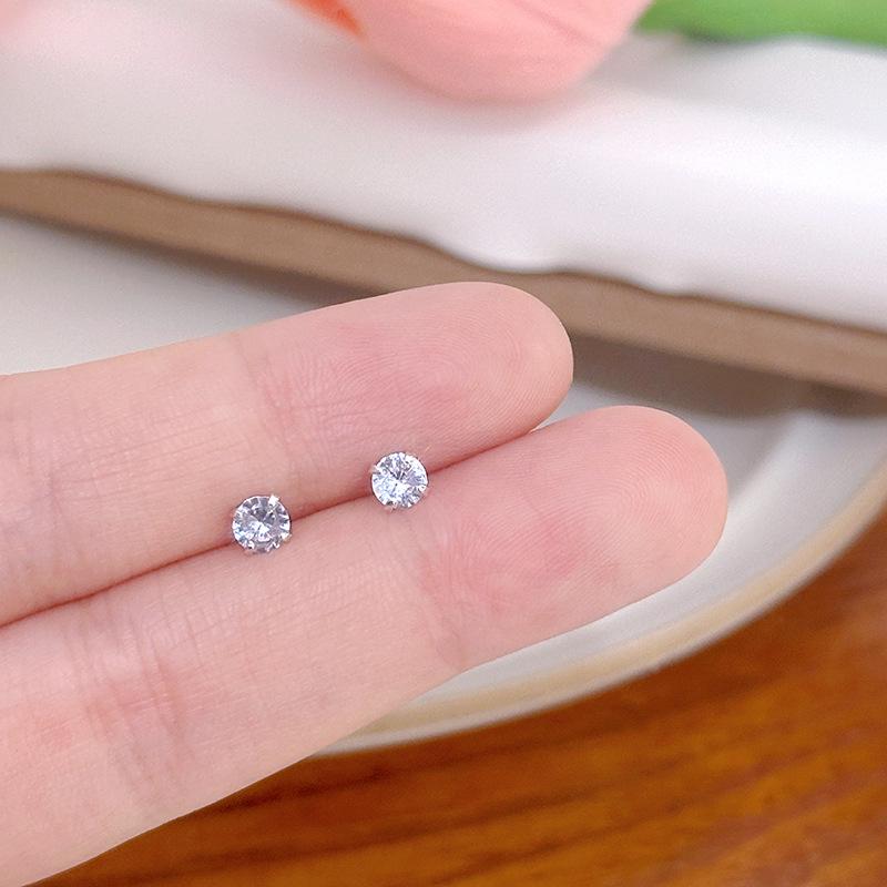 Elegant Mini Zircon Earrings: Fresh, Sweet, Lightweight Luxury Ear Bone Studs for Women.