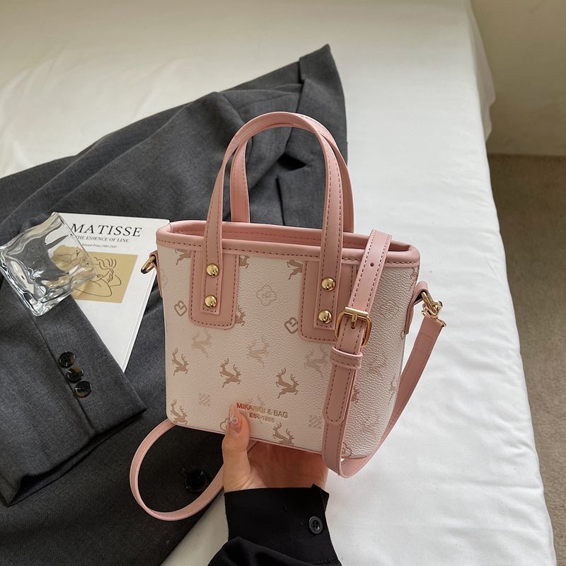 2025 Super Fire Versatile Niche Vegetable Basket Handbag New High-end Printed Women's Messenger Bag