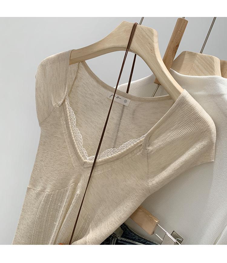 Korean Style Lace Trim V-Neck Sleeveless Slim-Fit Tank Top 2026