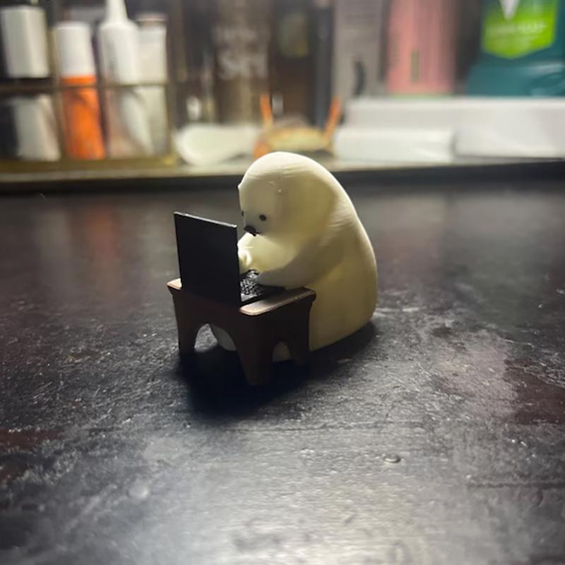 

3D-печатные мультяшные мини-статуэтки медведя-кодера, милые настольные украшения, кукольный домик, декор для DIY, игрушки 4.5*2.8*4cm