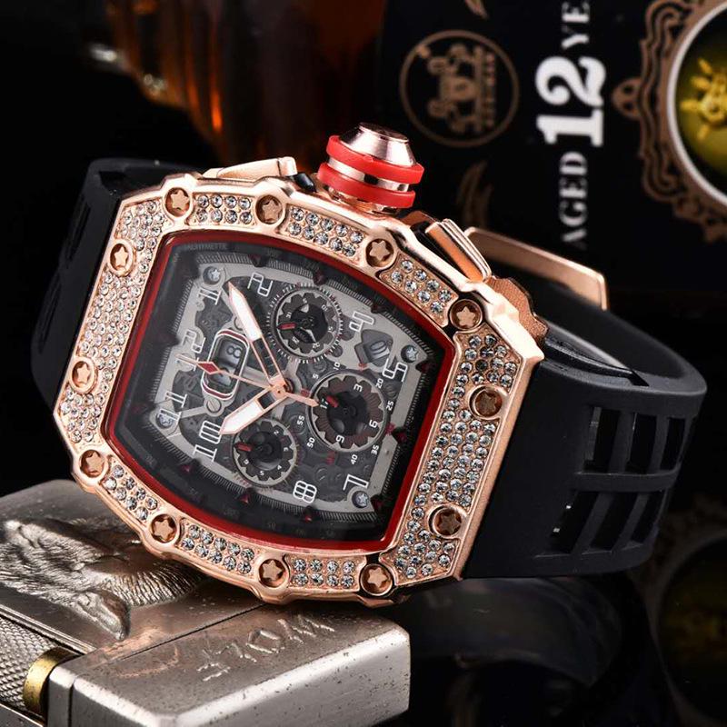 2020 European-American Diamond Skull Six-Hand Quartz Barrel Men's Watch