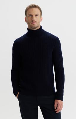 Warme Kleidung – Pullover