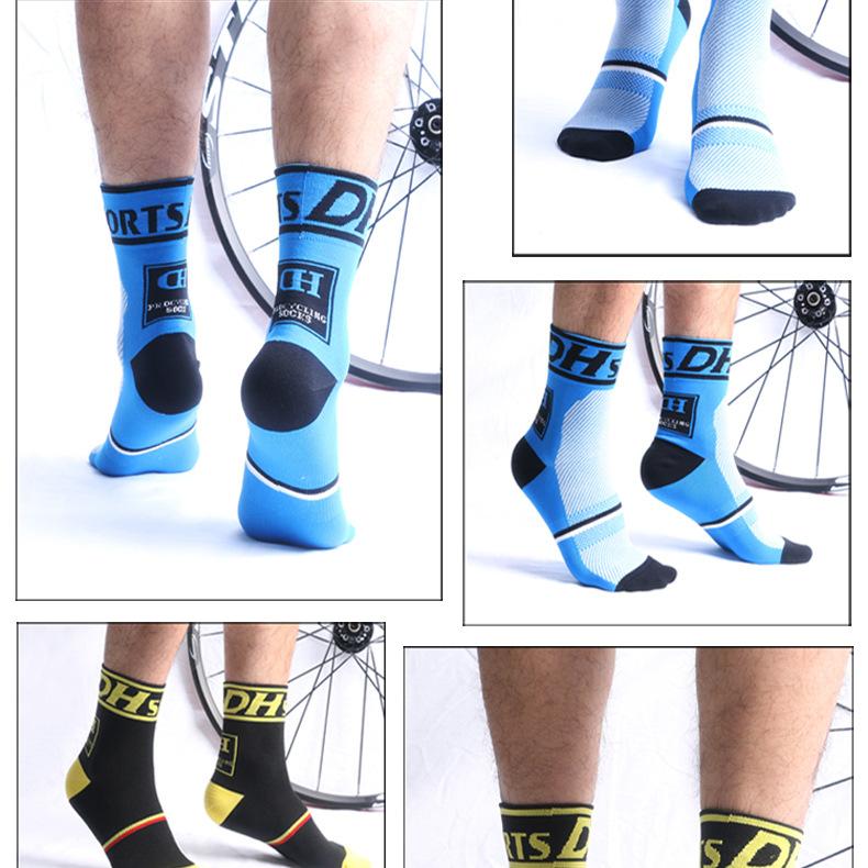 Professional Cycling Socks Flash Design Men Bike Socks Breathable Women Running Racing Socks Road Socks