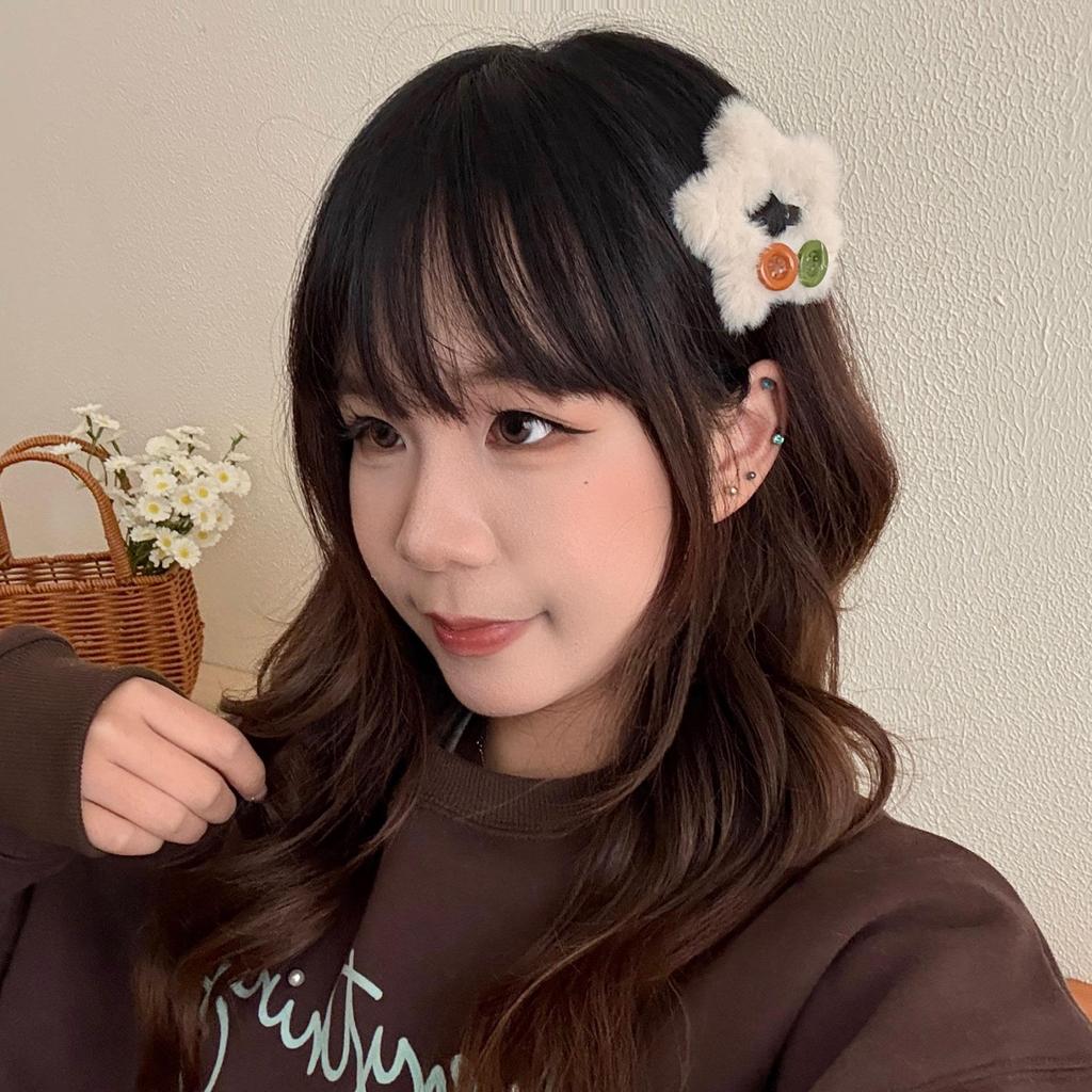 Autumn/Winter Plush Star Hair Clip - Versatile Bangs & Side Clip for Frizzy Hair Accessory