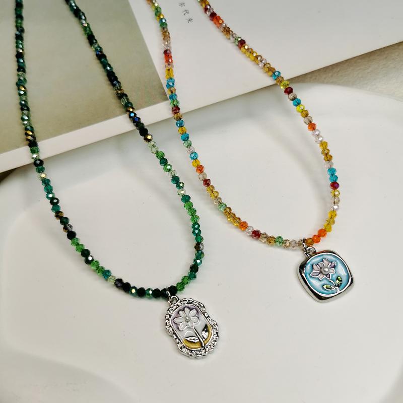 Böhmische Kristallperlenkette Frisch Vielseitig Regenbogenfarben Blume Anhänger Schlüsselbein Kette Süß Teenager Stil Schmuck