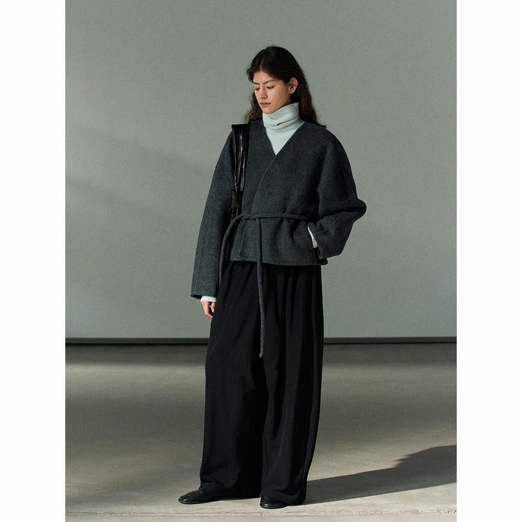 Shi Ji TR Pleated Cocoon Trousers: Autumn Mid-rise, Slimming, Versatile, and Casual Long Pants M7618