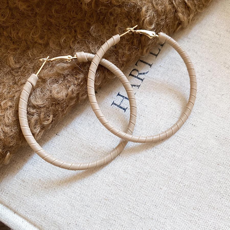 Autumn and Winter Retro Maillard Coffee Color Resin Tiger's Eye Earrings, Ear Buckles, Niche Earrings for Women