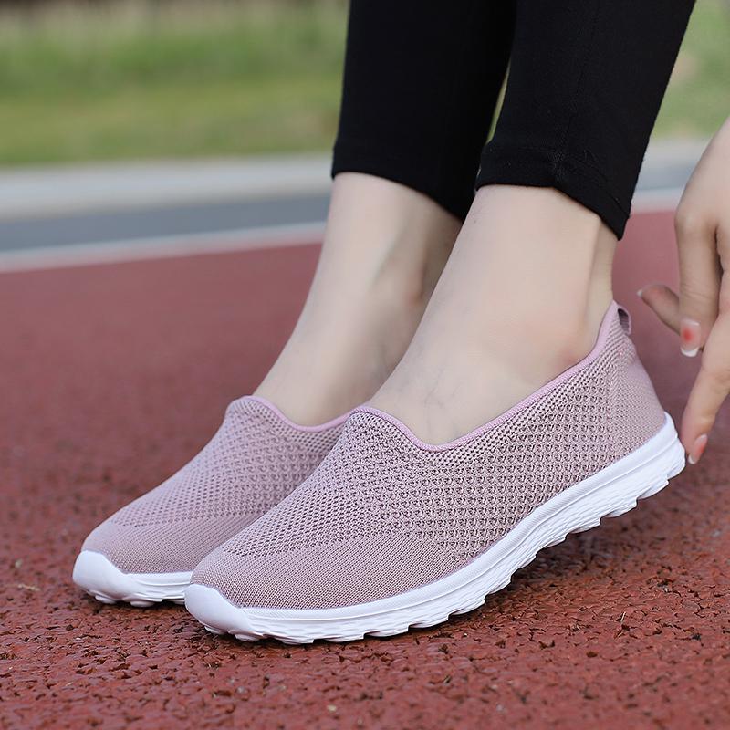 Ladies Casual Shoes Ultra Light Walking Shoes Women Breathable Slip-on Loafers Outdoor Flats Elegant Mother Shoes