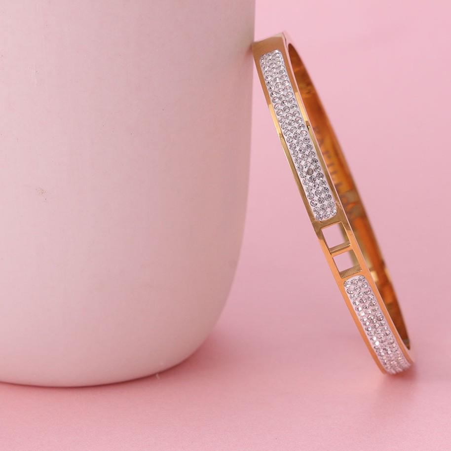 European H-Style Stainless Steel Diamond Inlaid Women's Bracelet: Fashionable, Light, and Luxurious