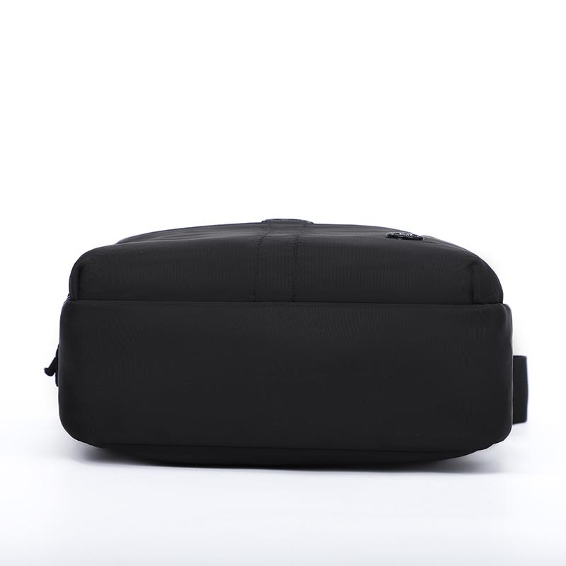 Men's Shoulder Bag Water-Repellent Commuter Crossbody Bag Business Handbag