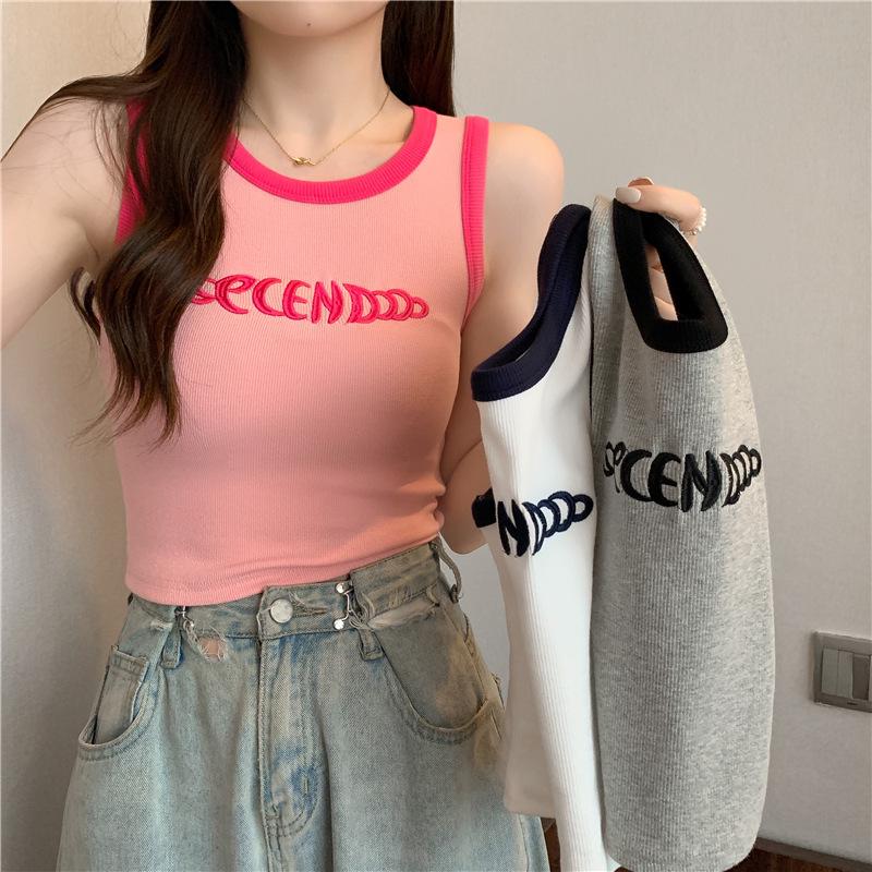 2025 Summer Women's Sleeveless Crop Top: Fashionable Slim Fit for Students