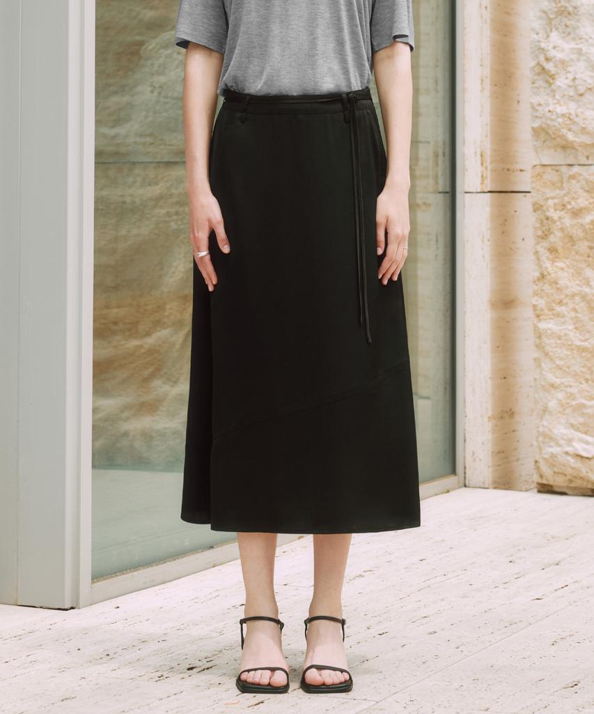 ZEROSTREET Lezero Satin String Skirt / Black