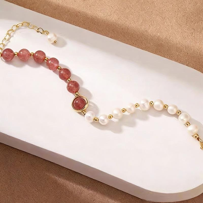 Freshwater Pearl Bracelet - Influencer Style Bangle - Unique & Trendy Jewelry