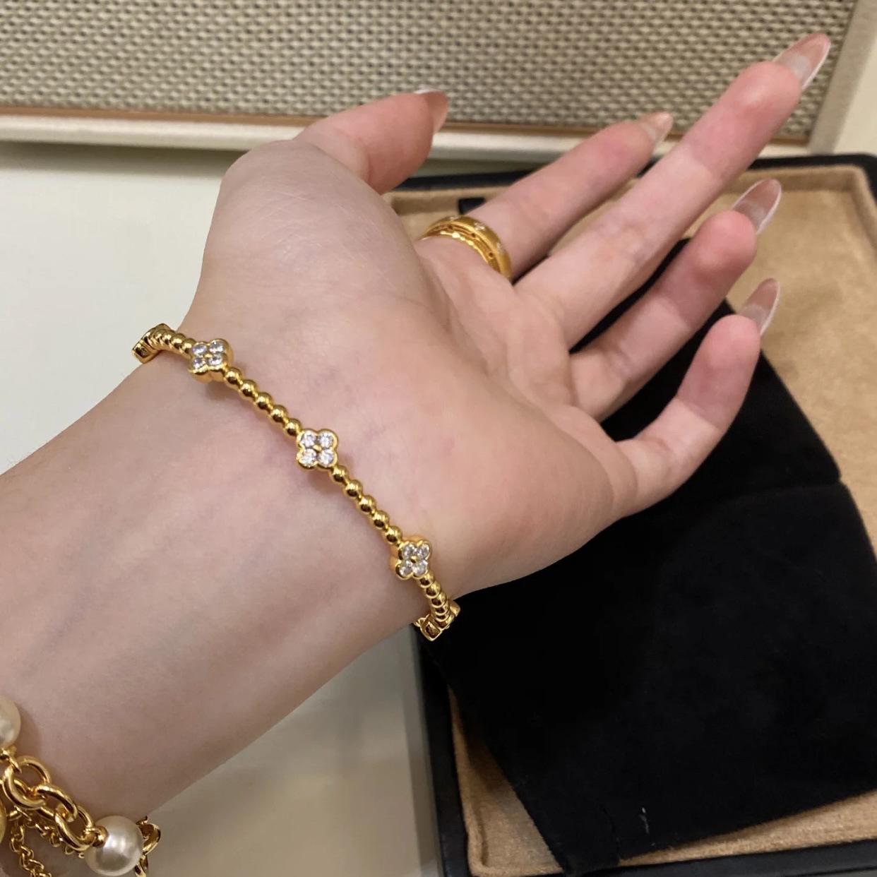 

Цирконовый браслет с клевером на удачу, легкая роскошь, высокое качество, изысканный, модный, универсальный, нишевый дизайн, ювелирное изделие