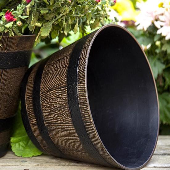 Yousheng Rustic Barrel-Style Round Planter, Wood-Inspired Finish Resin Planter with Built-In Drainage System, for Outdoor Patio And Garden