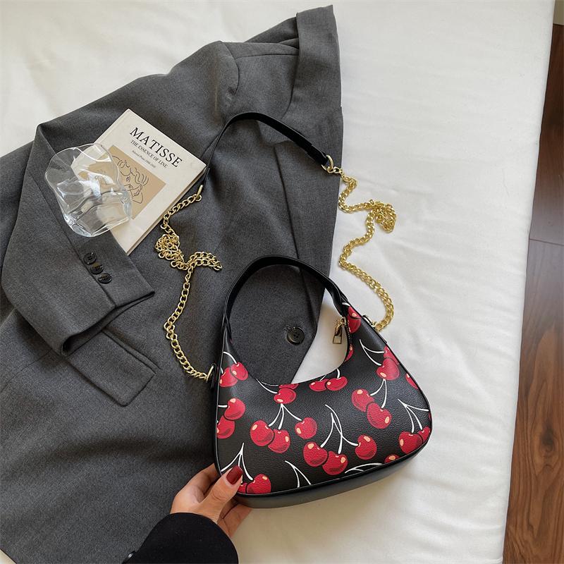 Half Moon Handbag Clutch Bag For Women 2025 Designer Floral Hand Bag Small Semicircle Pu Leather Crossbody Bag Sac A Main