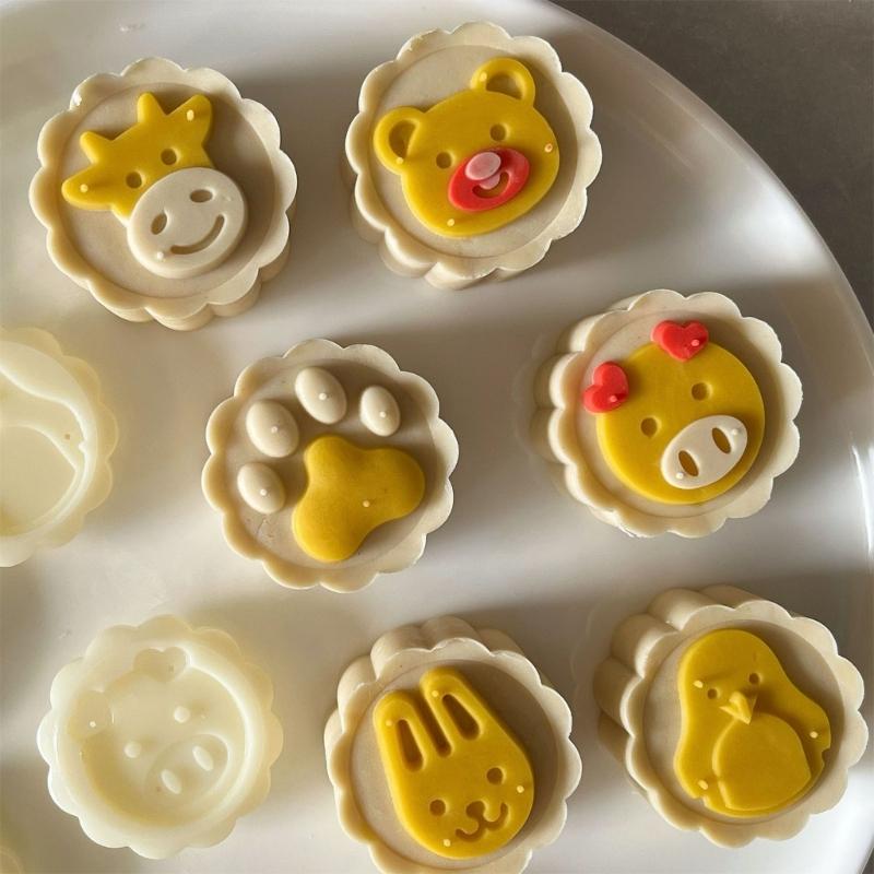 Ice Skin Pastries Mold Hand Pressed Mooncakes Mold Round Bean Pastes Cake Molds Plastic Dessert Mould for Cooking Lover