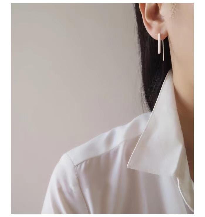 Boucles d'oreilles géométriques unisexes: Style Européen & Américain, Design Punk Simple, Tendance 2023