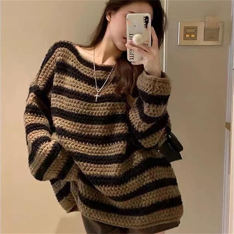 

Новый осенне-зимний ленивый полосатый пуловер для женщин, свободный тонкий вязаный свитер с круглым вырезом и длинными рукавами для женщин one size fits all