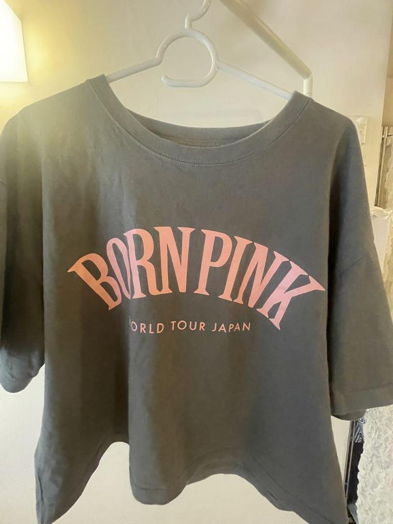 [USED] BLACKPINK Short T-shirt Jennie Worn World Tour Goods S