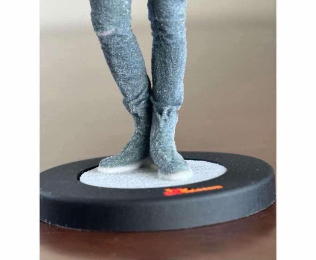 [USED] BTS Bangtan Boys SK Telecom Official Figure Taehyung V