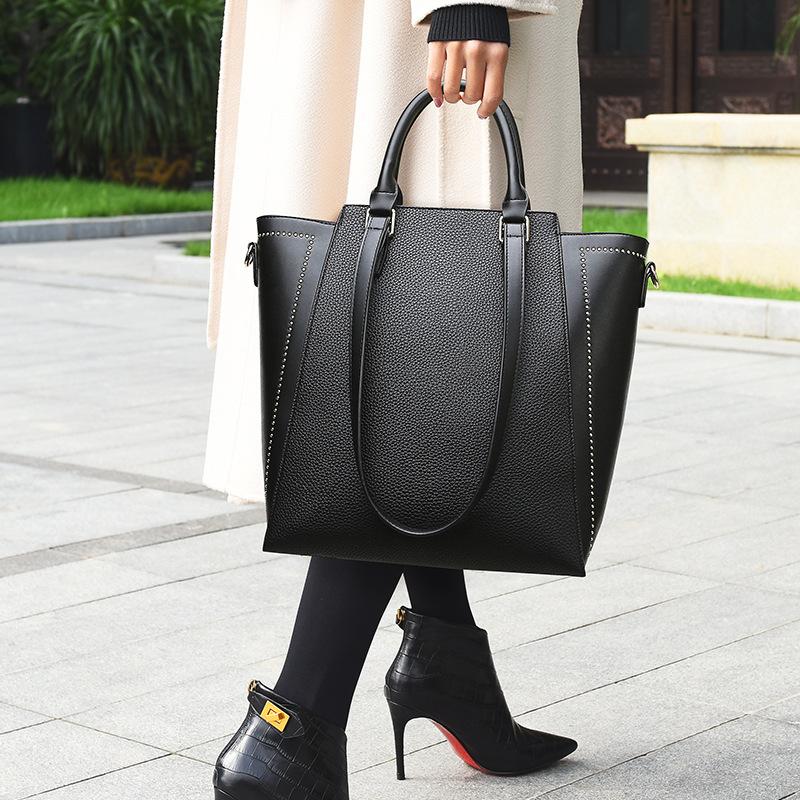 Handbag Texture, Large Capacity Tote Bag, New Minimalist Women's Handbag, High-end Commuting Bucket Bag