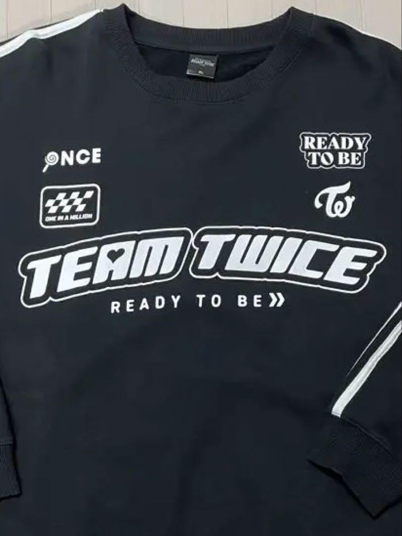 

[Б/У] Толстовка Twice Man to Man черная, размер XL