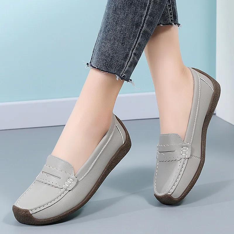 Fashion Shoes for Women Moccasins Flats Woman Loafers Genuine Leather Female Shoes Slip On Ballet Nurse Women's Shoes Plus Size 44