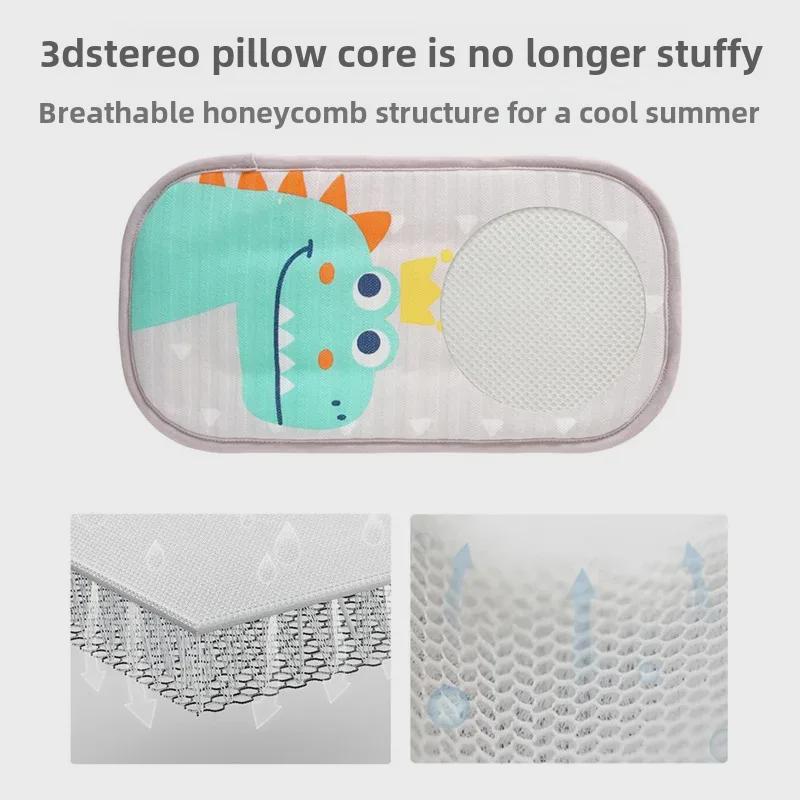 Letní kojící polštář na ruku: Chladivá kojící vložka a ledový rukáv