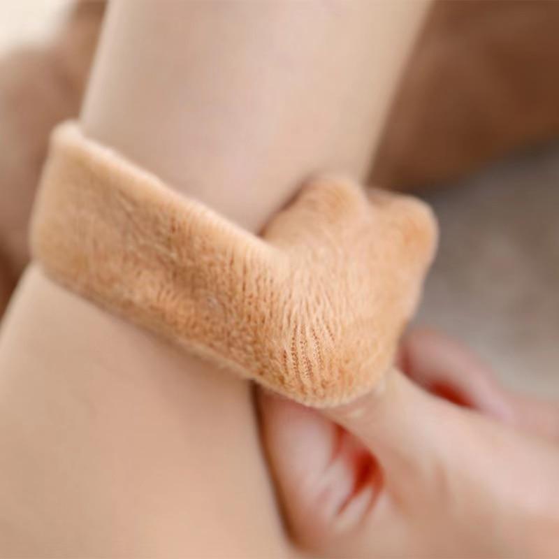 Calzini da donna da uomo Calzini da neve caldi invernali Calzini ispessiti Aggiungi velluto solido Lolita Rugiada Caviglia Gamba nuda Divertimento felice Harajuku Kawai Sox