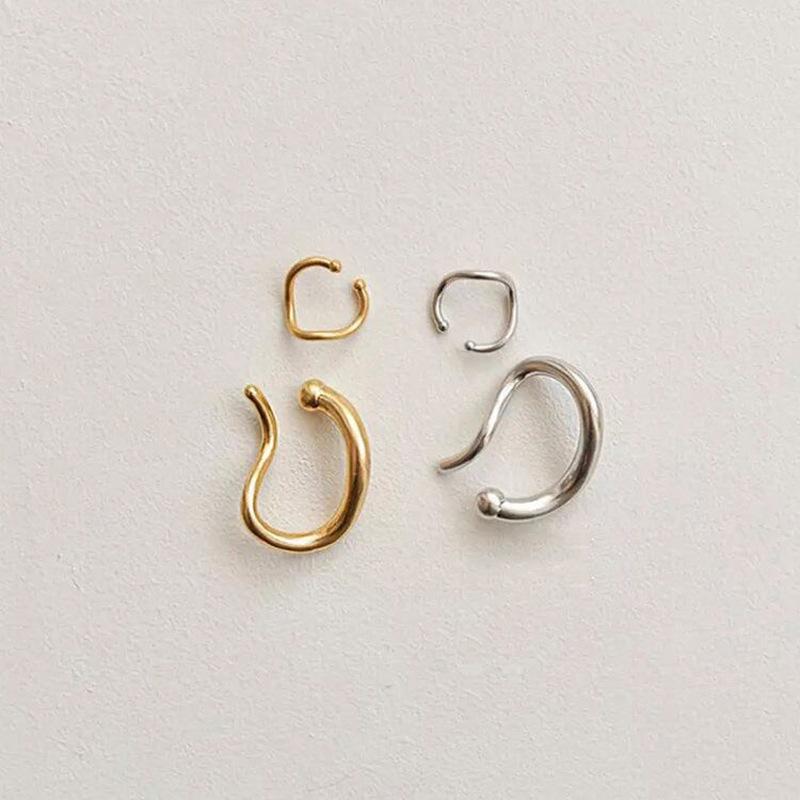 French Retro Twisted Metal Ear Cuff: Versatile Korean Style Ear Clip for Women, No Piercing Required, Elegant Temperament Ear Jewelry.