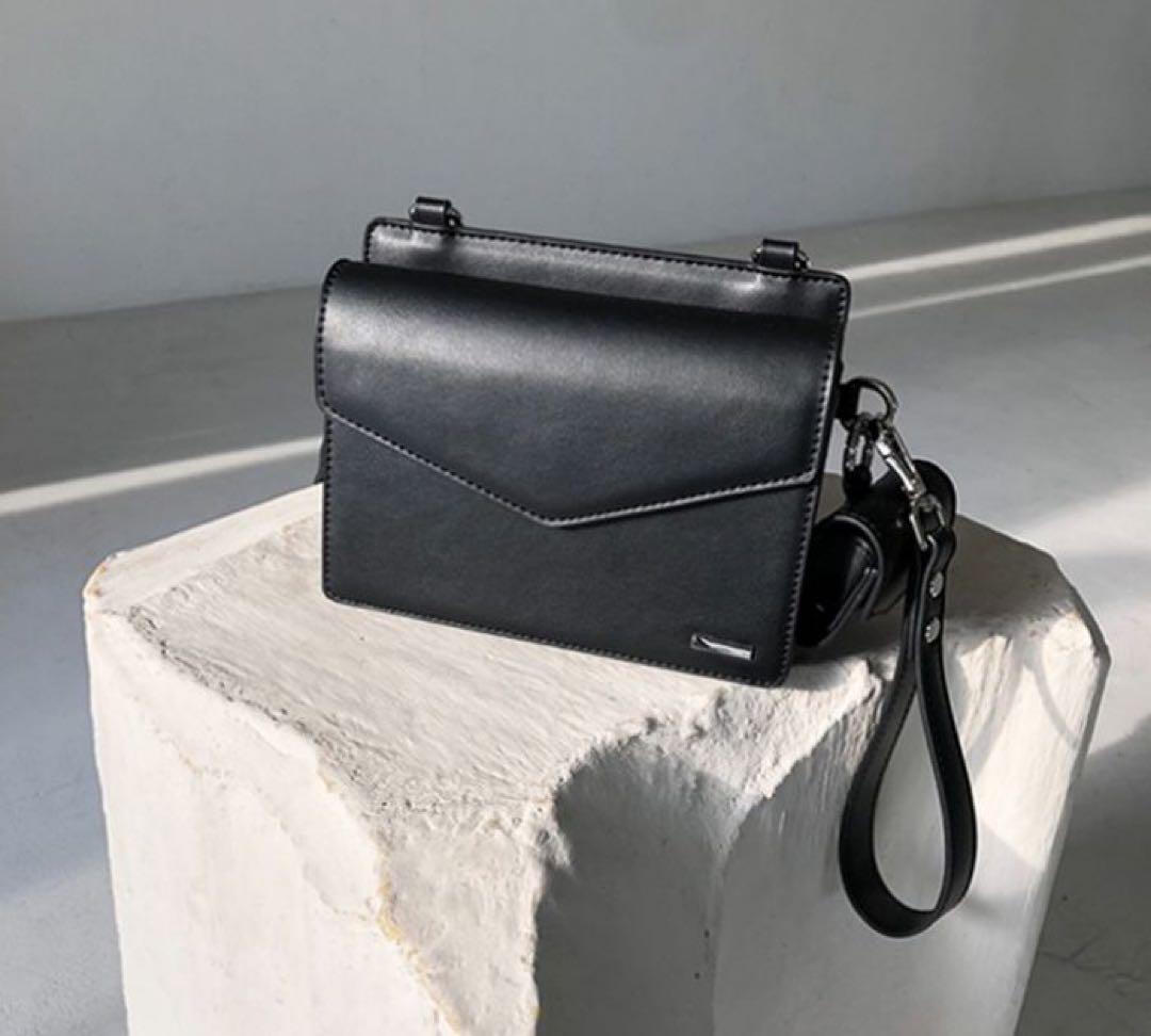 

[USED] SSY Korean brand mini bag enhypen sunoo