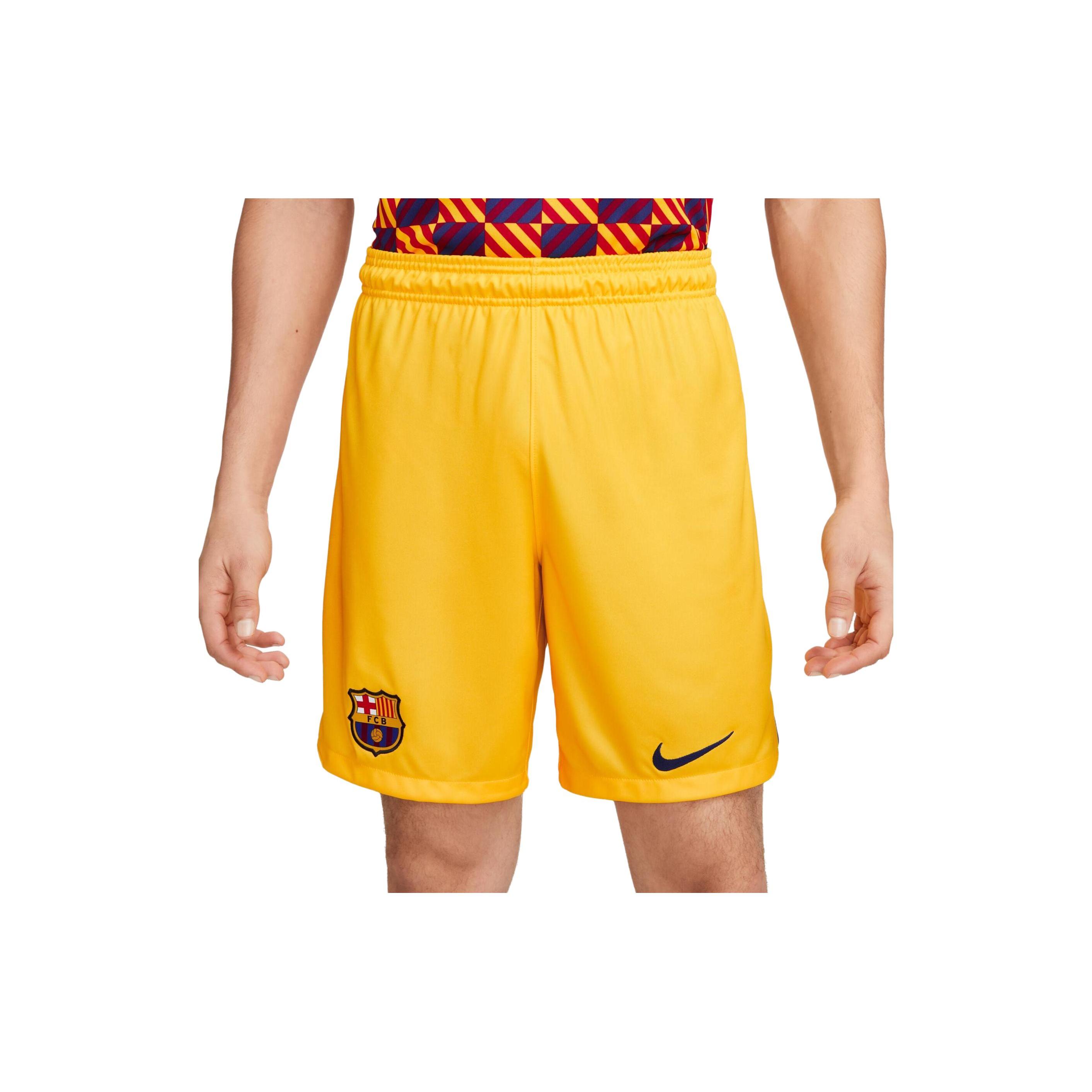 

New Nike Casual Shorts Men Yellow DR5080-728 XL