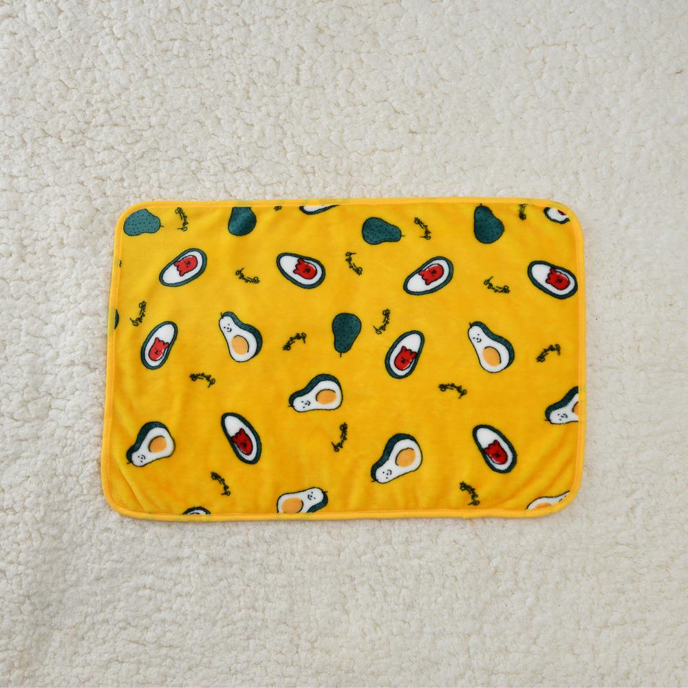 Warm Pet Blanket Fluffy Soft Cozy Dog Bed Mat For Small Medium Dogs Cats Cute Carrot Print Puppy Sofa Mat Schnauzer Supplies