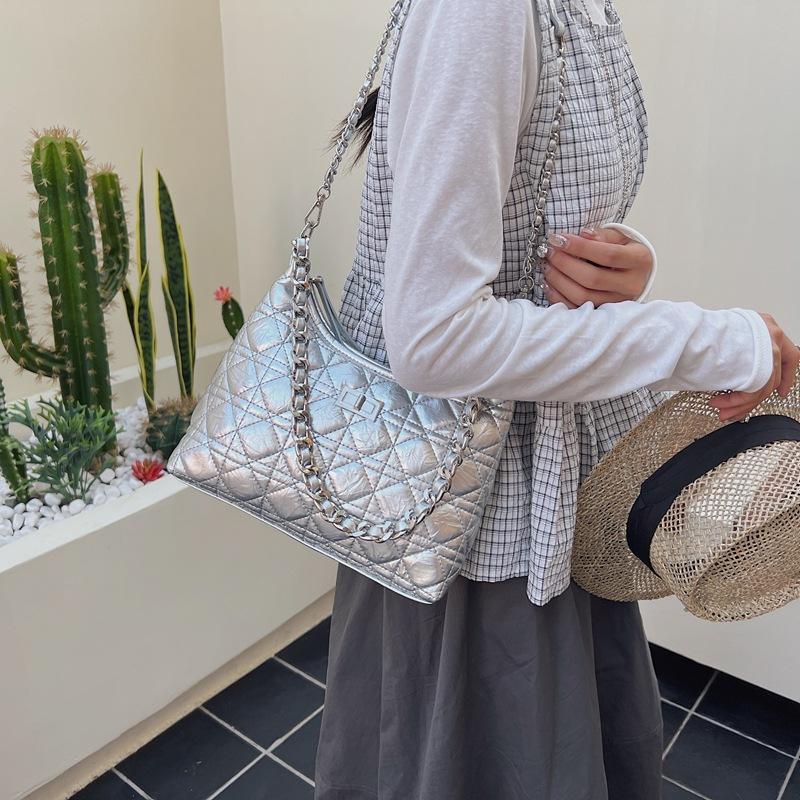 Rhombus chain shoulder bag summer new women's high-end texture commuter bucket bag