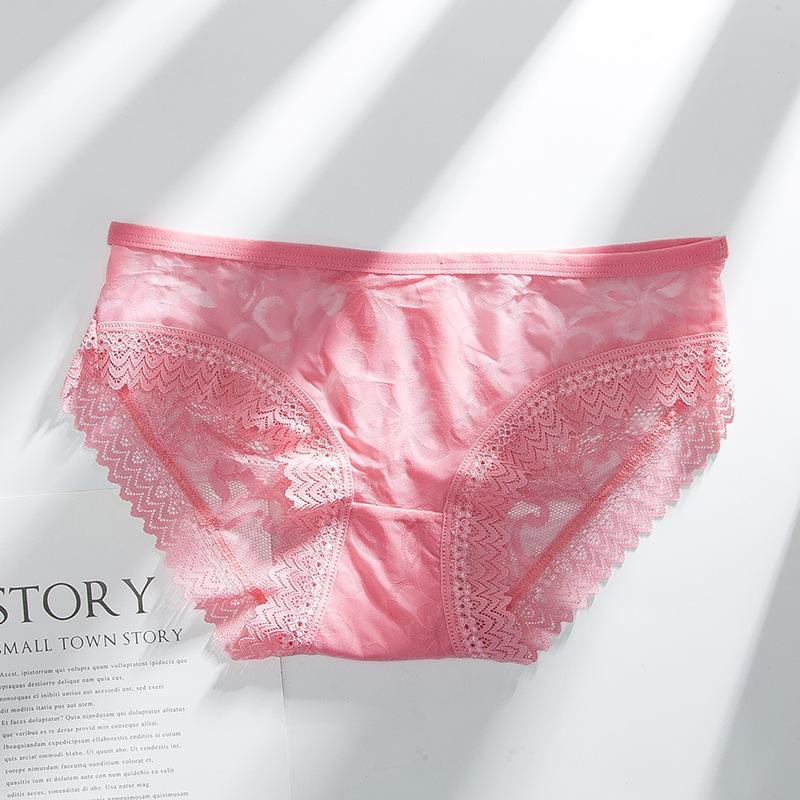 Ladies Spring and Summer Sexy Lace Hollow Breathable Low Waist Cotton Crotch Triangle Briefs