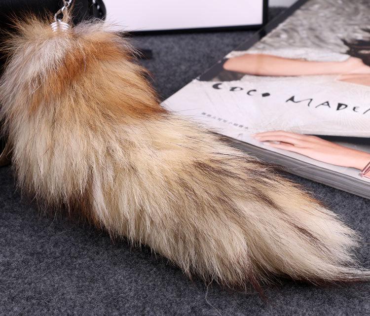 Women's Extra Large Real Fox Tail Keychain Pendant - Car/Bags Winter Charm