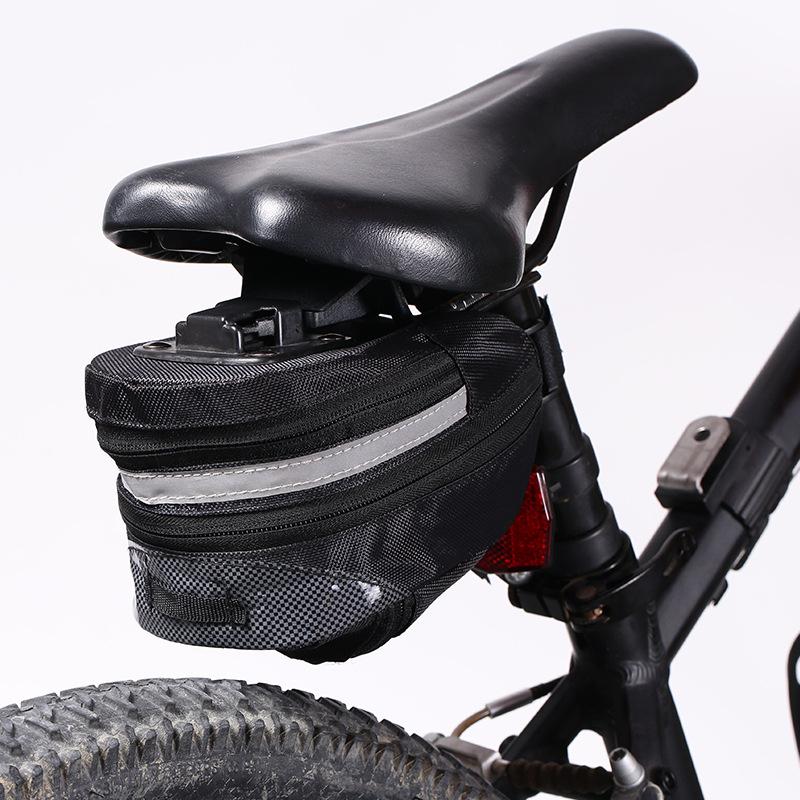 

Bicycle seat cushion bag manufacturers wholesale outdoor mountain bike riding quick unpacking tail bag saddle bag 17X10X9CM чёрный