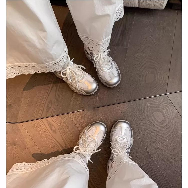 

Белый Лунный Свет Стример Кружево Жемчуг Шнуровка Маленький Человек Внутреннее Увеличение Роста Повседневные Кроссовки Женские 40 серебряный