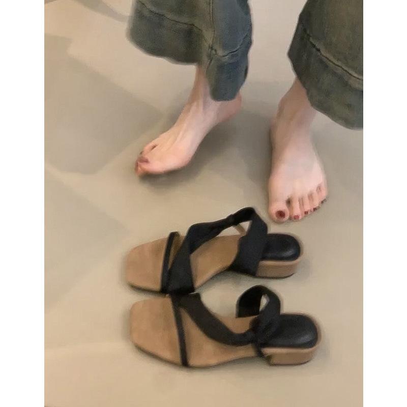 Versatile but not tired feet thick heel Roman sandals women's new open-toed high heels French sandals