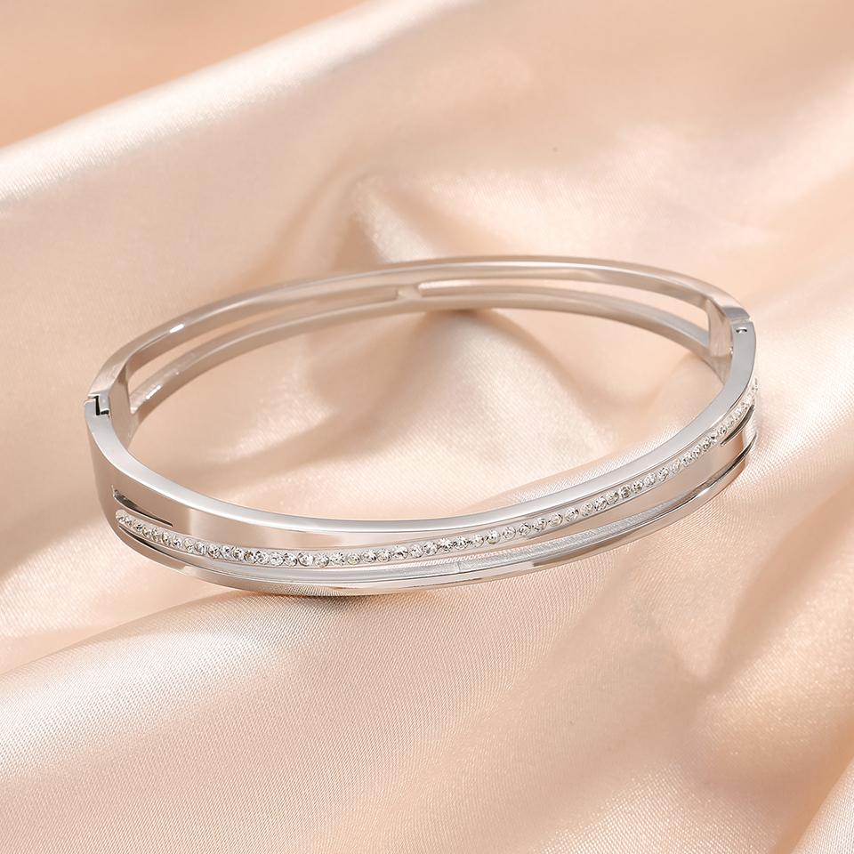 Htpwe Stainless Steel Multi-layer Glossy Zirconium Hollow Bracelet Women's Plated 18k Couple Holiday Gift Bracelet Daily Zircon