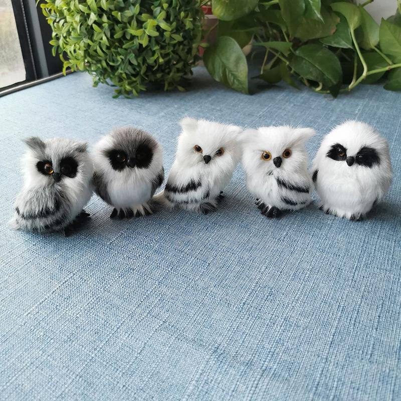 Christmas Owl Ornament Toy, White Black Furry Plush Baby Owl Model, Furry Cute Bird Christmas Ornament for Holiday Desktop Decor