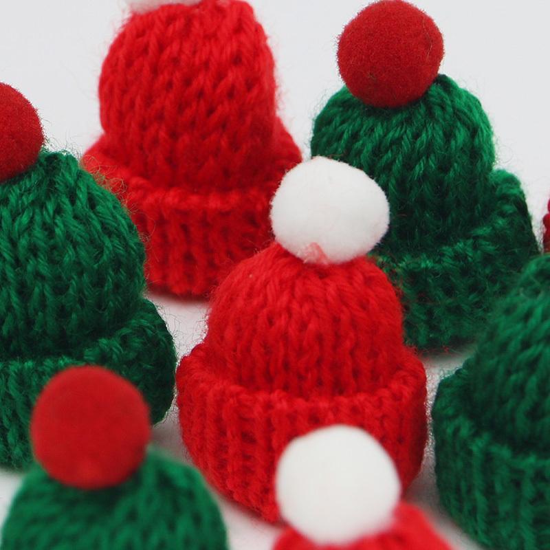 (10 Pcs/pack) 6x4cm Christmas Mini Knitted Hat Decoration Pendant New Year DIY Gift Holiday Party Supplies Yarn Finger Hat
