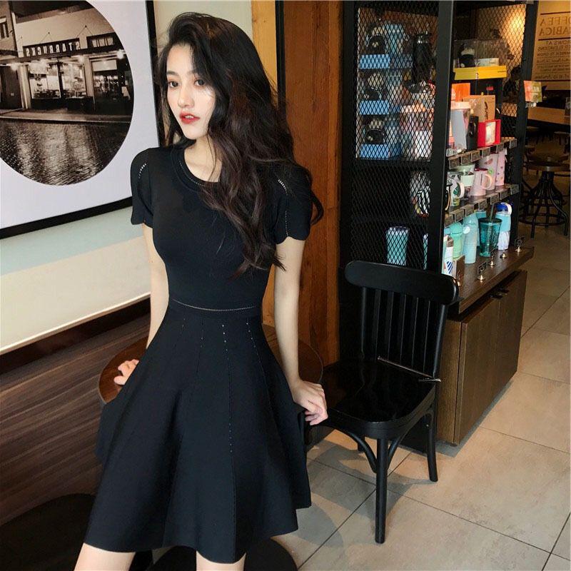 

Hepburn Elegant French Slimming Black Dress - Petite Waist-Cinching Short Sleeve S (Recommended under 49 kg) чорний