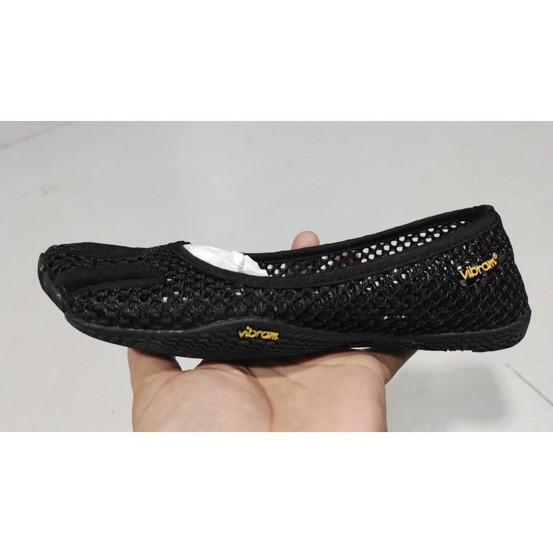 Barfuß-Stil Indoor Fitnessschuhe Yoga Pilates Tanztraining Rutschfeste Gummisohle Atmungsaktives Mesh-Futter