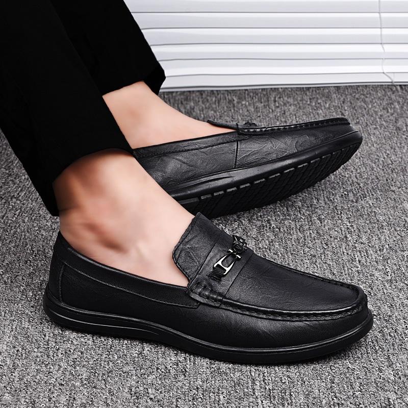 Fashion High Quality Men Wedding Dress Shoes Fashion Breathable Driving Shoes Genuine Leather Handmade Men Flats New Lightweight Loafers