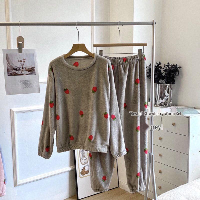 Women's Cozy Coral Fleece Loungewear Set - Warm, Loose Fit, Versatile