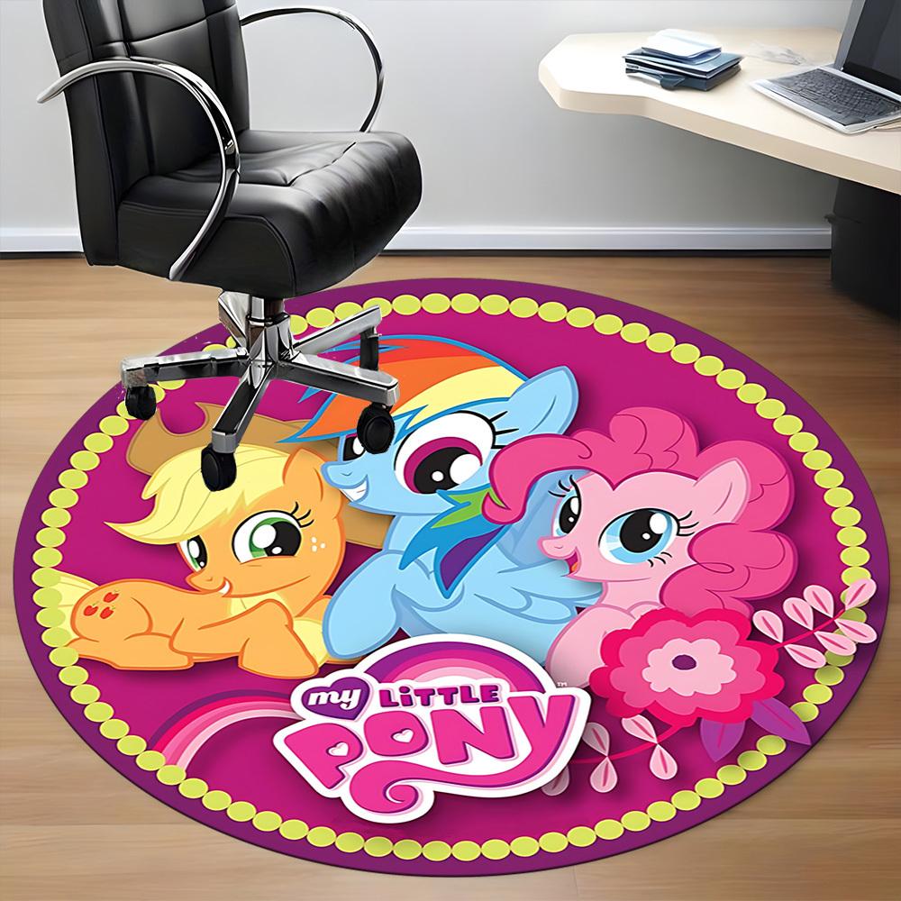 1 szt. Okrągły dywanik biurowy My Little Pony - Idealny do dekoracji biura lub gabinetu, Można prać w pralce, Spód antypoślizgowy, Dekoracyjna mata podłogowa